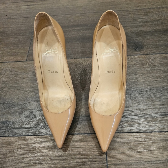 Christian Louboutin Women's Tan Patent Pumps - Size 36 1/2 - Picture 2 of 15